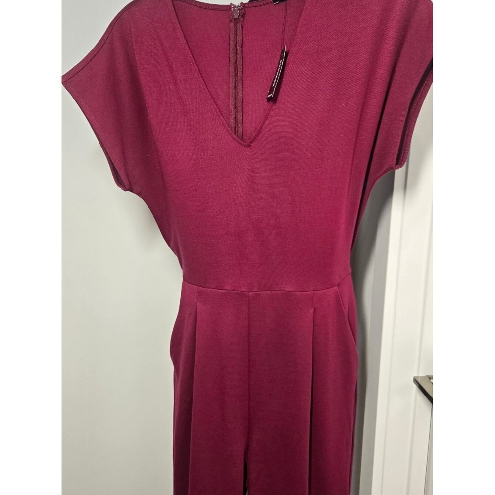 Express Jumpsuit Women Medium Berry Wine‎ NWT (D6)